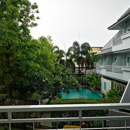 Baan Suksiri Hotel HHQ Eksteriør billede