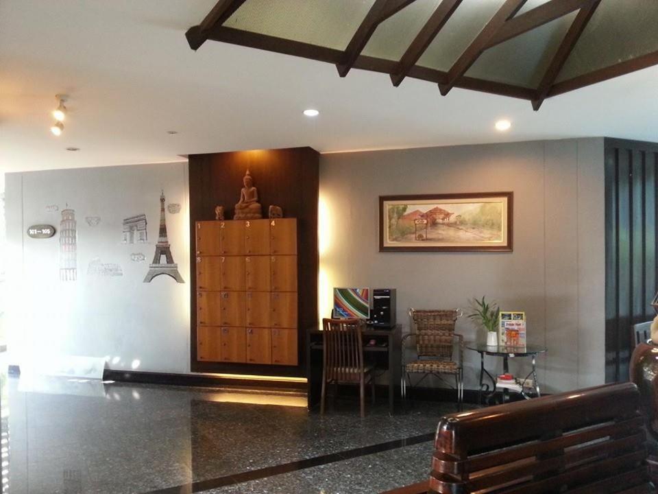 Baan Suksiri Hotel HHQ Eksteriør billede